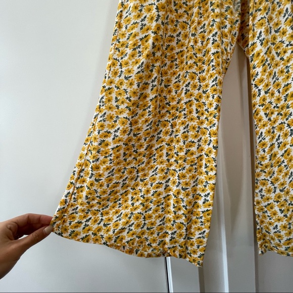 Faithfull the Brand Della Jumpsuit Yellow Floral | S PETITE - Picture 5 of 7